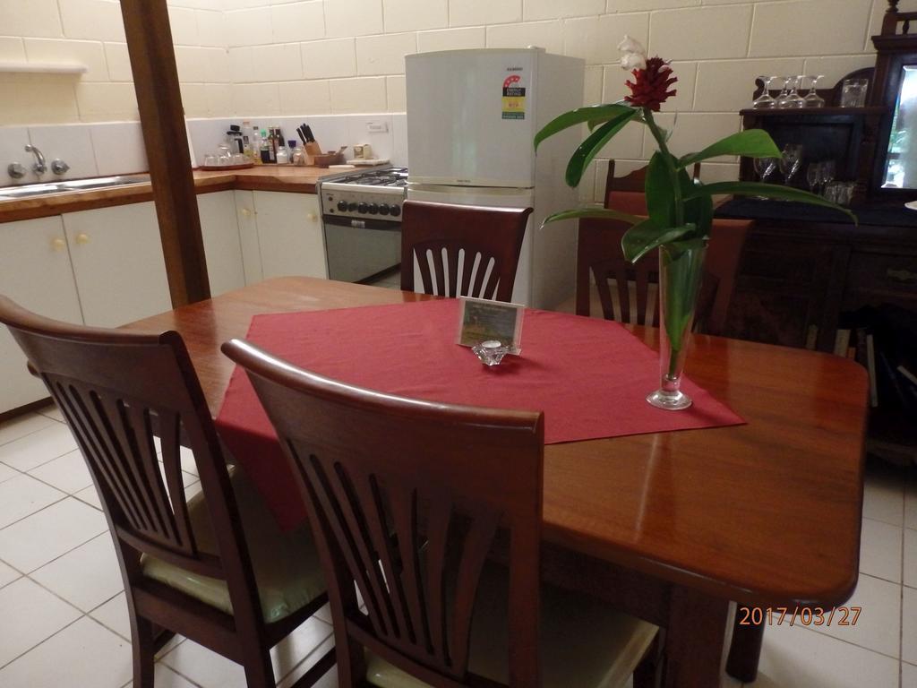 Daintree Deep Forest Lodge Cape Tribulation Bagian luar foto